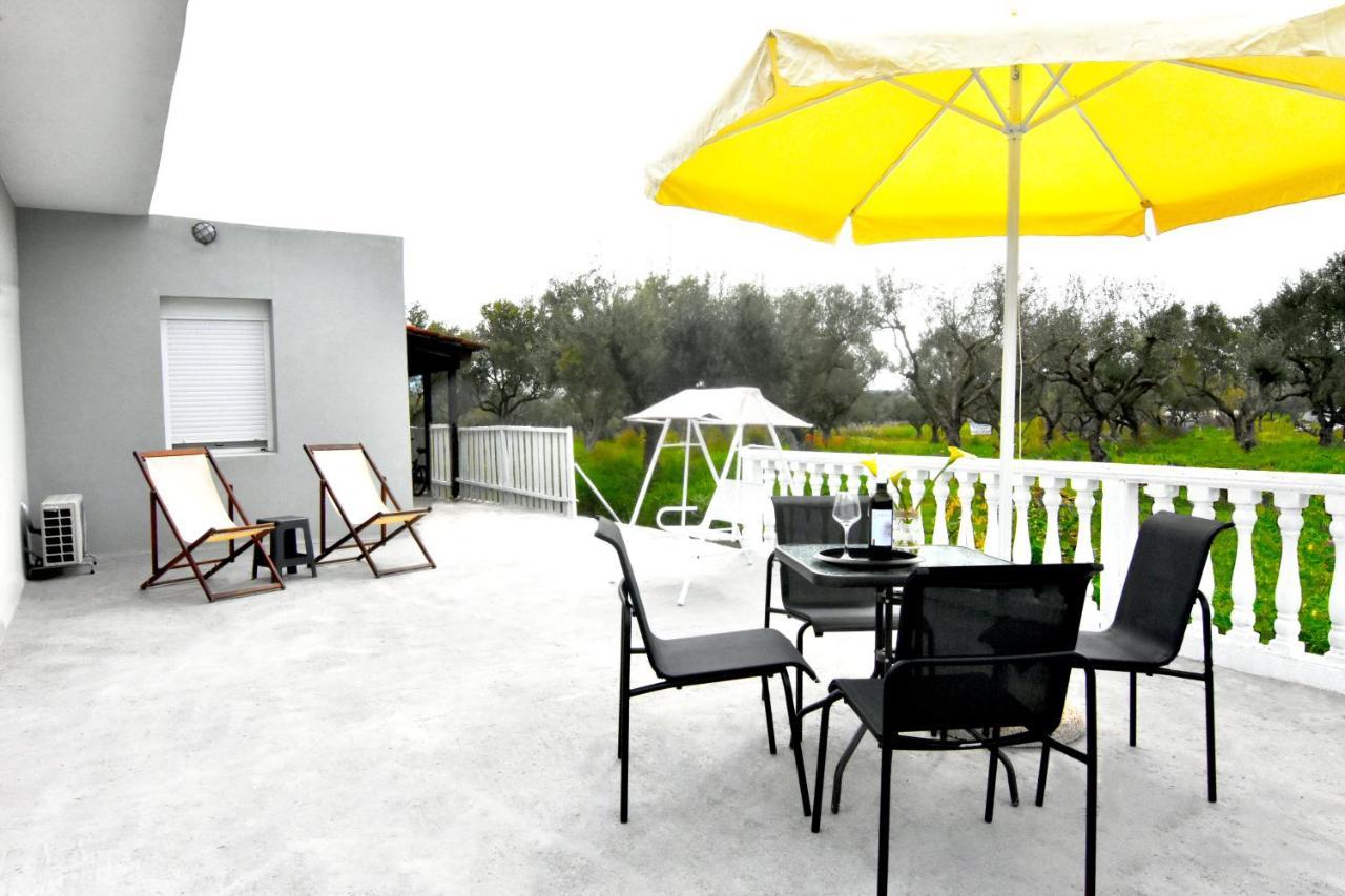 Casa Katina , Villa In Lagana, Agrilia Area 라가나스 외부 사진