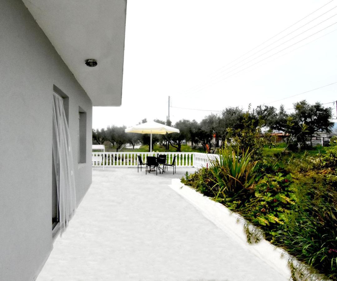Casa Katina , Villa In Lagana, Agrilia Area 라가나스 외부 사진